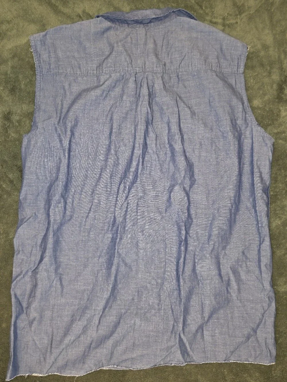 J Crew Blue Chambray Button-Up Shirt Size Medium